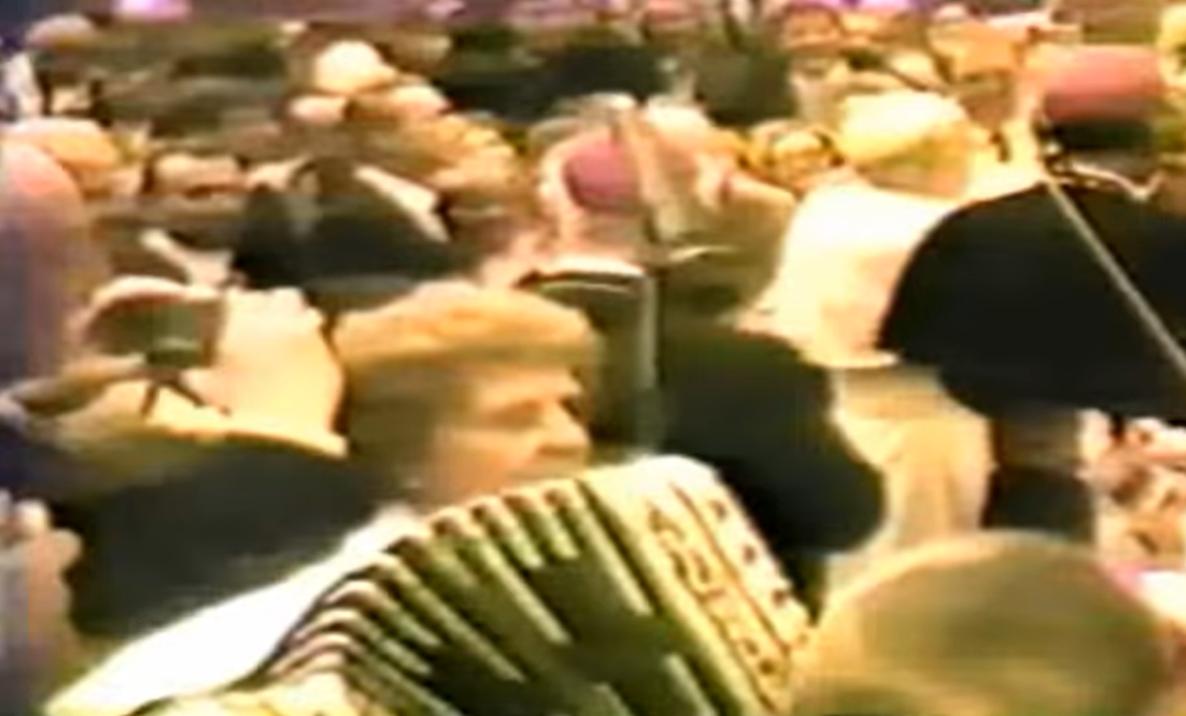 Li'l Wally performs for Pope John Paul II